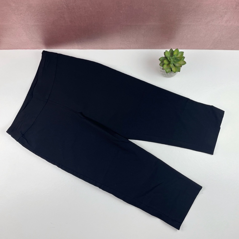 Krazy Larry Solid Black Capri Shorts Pants Women Size 8